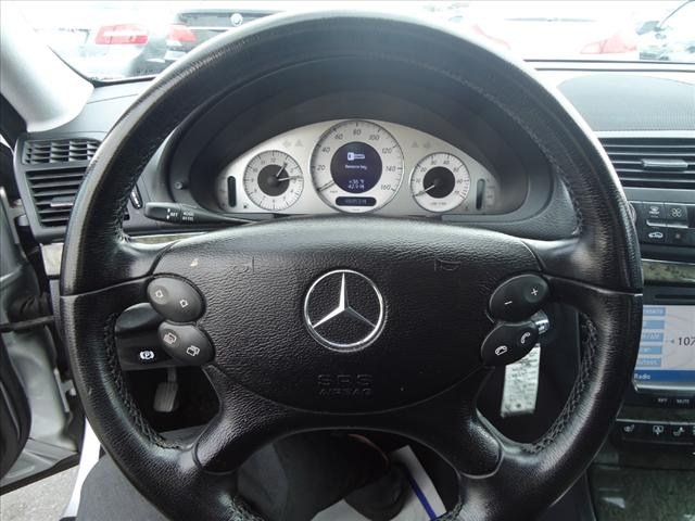 Mercedes-Benz E-Class 2007 photo 2
