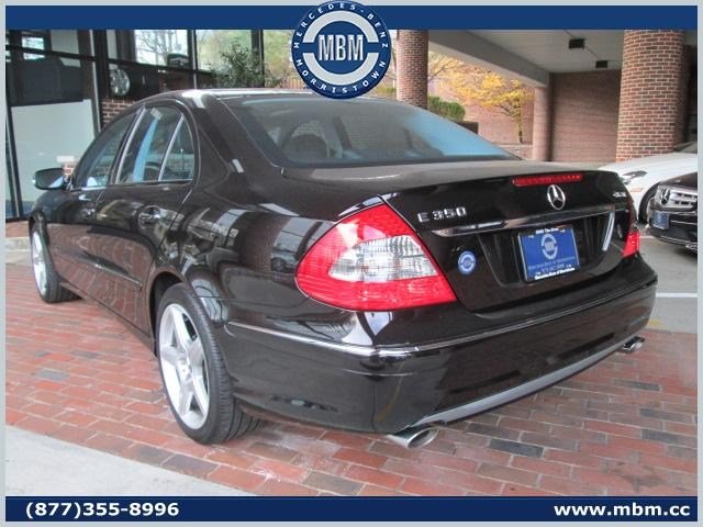 Mercedes-Benz E-Class 2007 photo 2