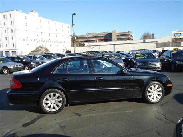 Mercedes-Benz E-Class 4dr Sdn GLS Turbo Manual Unspecified