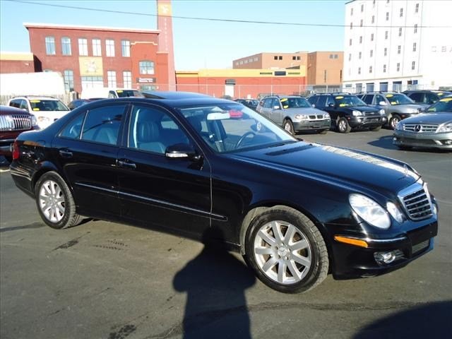 Mercedes-Benz E-Class 2007 photo 1