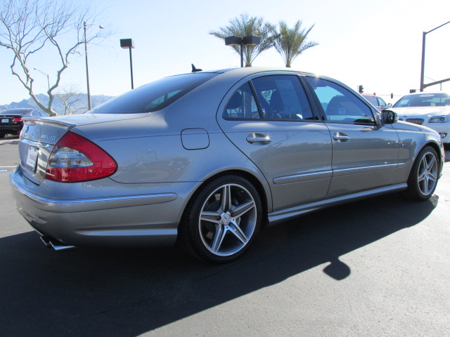 Mercedes-Benz E-Class 4dr Sdn GLS Turbo Manual Unspecified