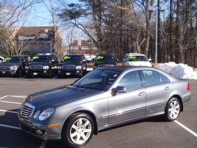 Mercedes-Benz E-Class 2007 photo 5