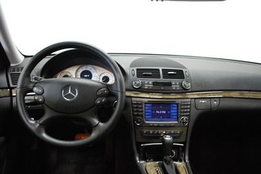 Mercedes-Benz E-Class 2007 photo 1