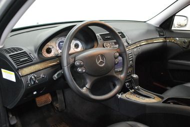 Mercedes-Benz E-Class 2007 photo 3