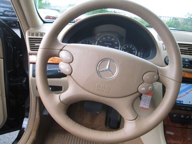 Mercedes-Benz E-Class 2007 photo 2