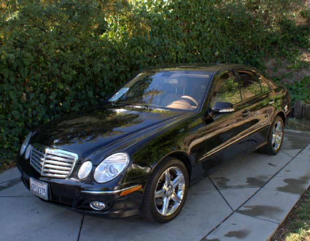 Mercedes-Benz E-Class 2007 photo 4