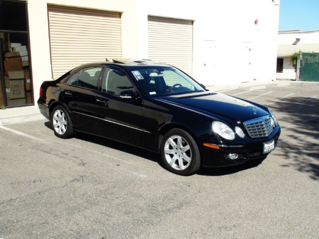 Mercedes-Benz E-Class 2007 photo 3