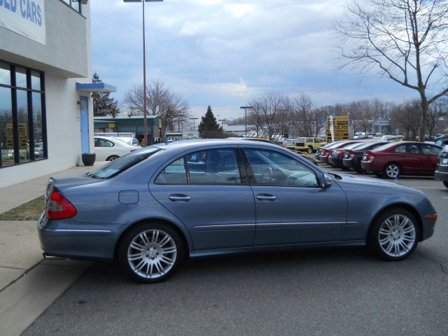 Mercedes-Benz E-Class 2007 photo 2