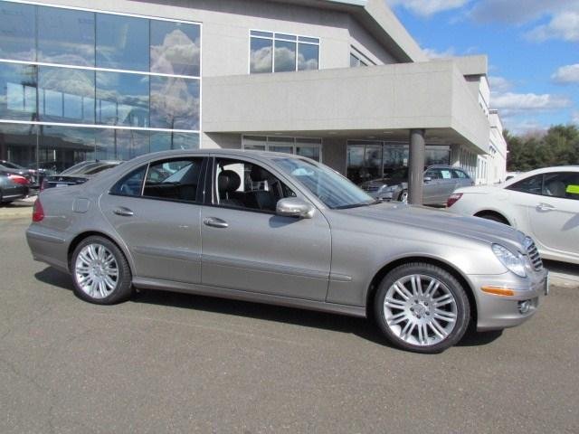 Mercedes-Benz E-Class 2007 photo 2