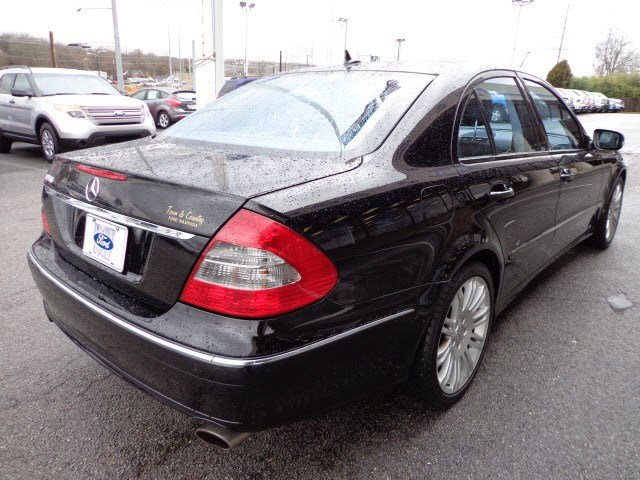 Mercedes-Benz E-Class 2007 photo 2