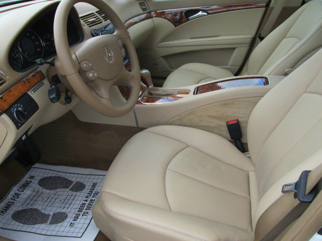 Mercedes-Benz E-Class 2007 photo 2