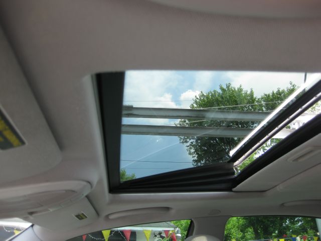 Mercedes-Benz E-Class 2007 photo 13