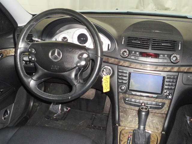 Mercedes-Benz E-Class 2007 photo 3