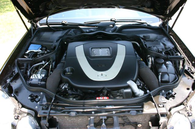 Mercedes-Benz E-Class 2007 photo 15