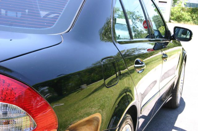 Mercedes-Benz E-Class 2007 photo 25