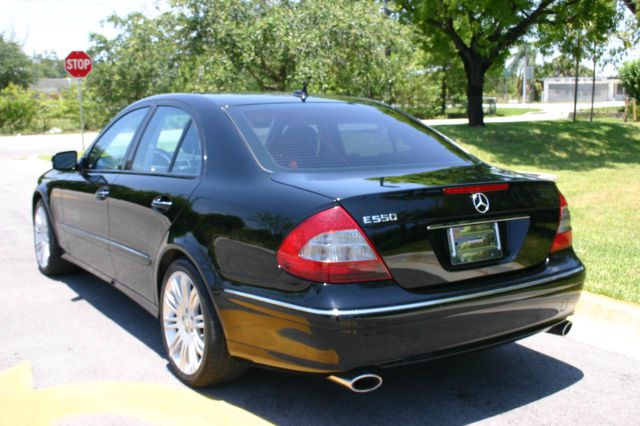 Mercedes-Benz E-Class 2007 photo 36