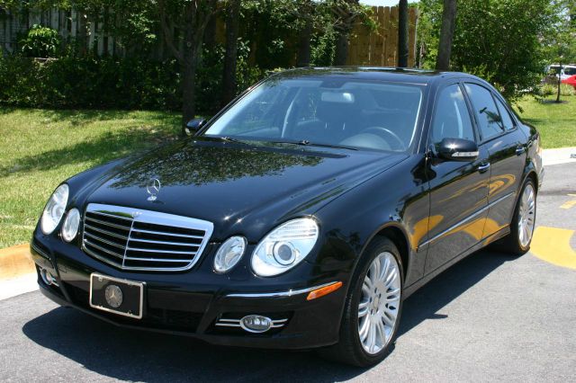 Mercedes-Benz E-Class 2007 photo 41