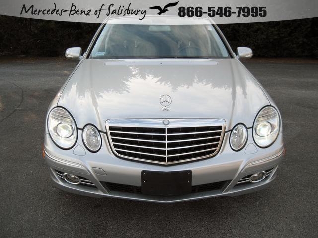 Mercedes-Benz E-Class 2007 photo 4