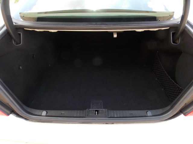 Mercedes-Benz E-Class 2007 photo 22