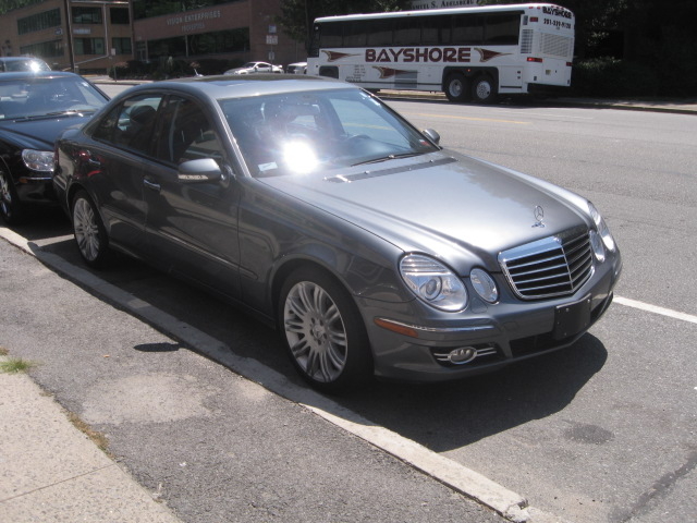 Mercedes-Benz E-Class 2007 photo 1
