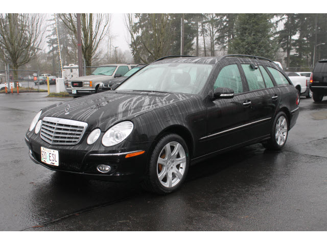 Mercedes-Benz E-Class 2007 photo 2
