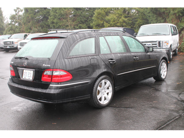Mercedes-Benz E-Class 2007 photo 3