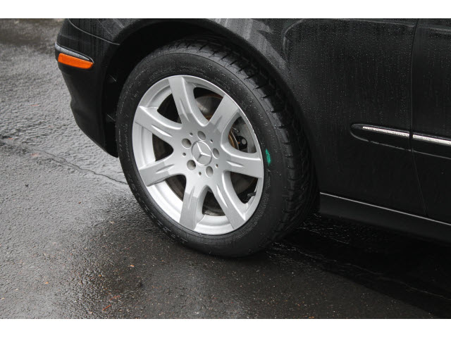 Mercedes-Benz E-Class 2007 photo 5