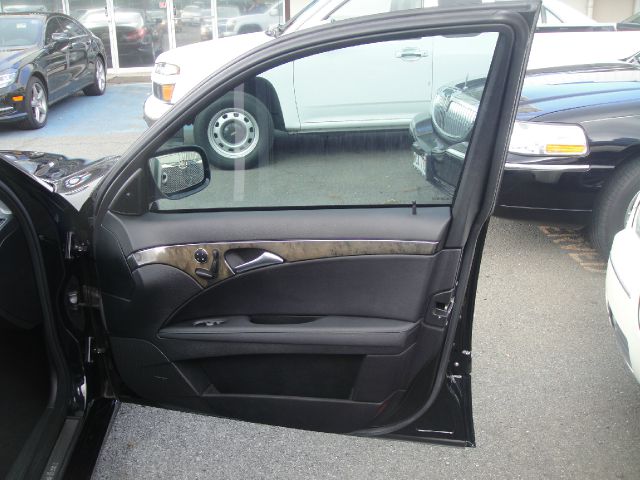 Mercedes-Benz E-Class 2007 photo 3