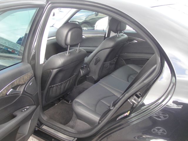 Mercedes-Benz E-Class 2007 photo 8