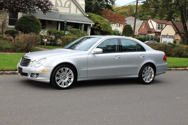 Mercedes-Benz E-Class 2008 photo 2