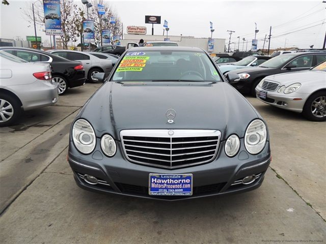 Mercedes-Benz E-Class 2008 photo 2