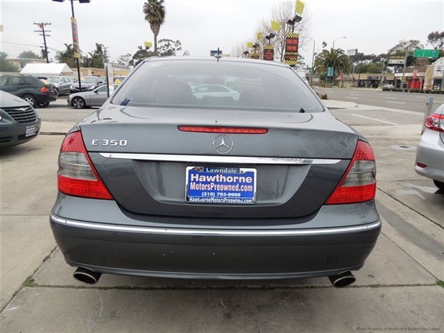 Mercedes-Benz E-Class 2008 photo 3