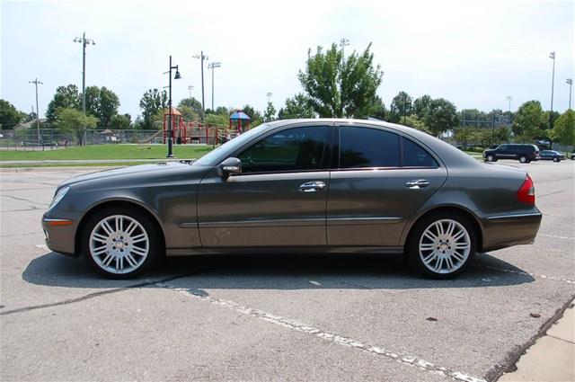 Mercedes-Benz E-Class 2008 photo 1