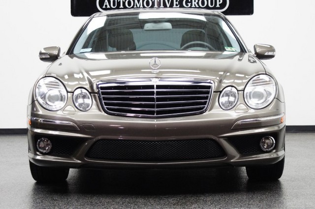 Mercedes-Benz E-Class 2008 photo 2