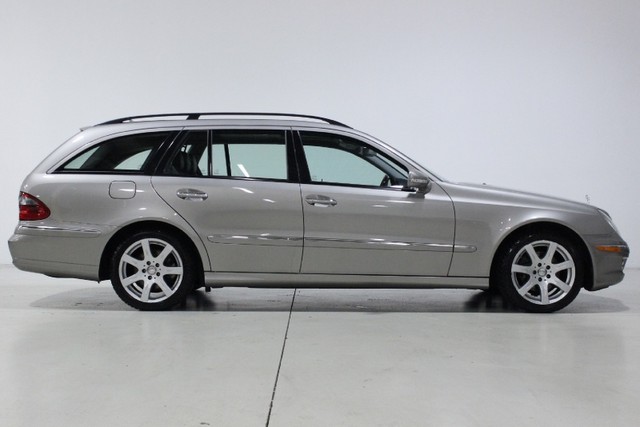 Mercedes-Benz E-Class 2008 photo 1