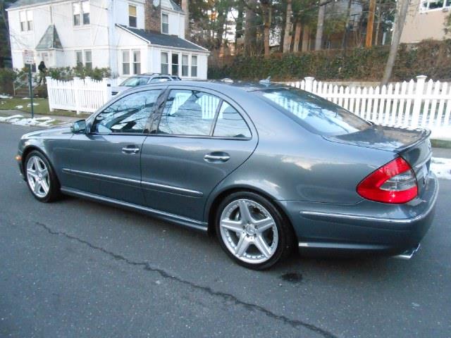 Mercedes-Benz E-Class 2008 photo 1