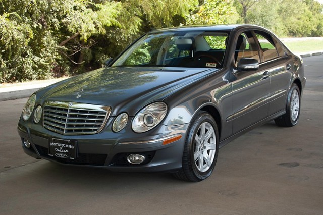 Mercedes-Benz E-Class Base GLS Unspecified