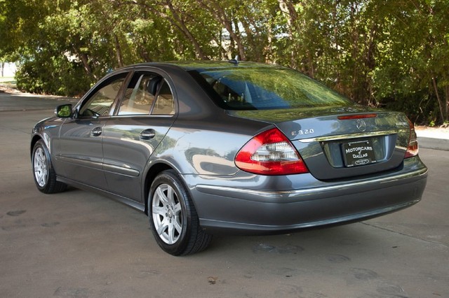 Mercedes-Benz E-Class 2008 photo 2