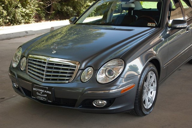 Mercedes-Benz E-Class 2008 photo 4