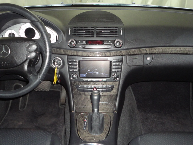 Mercedes-Benz E-Class 2008 photo 2