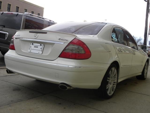 Mercedes-Benz E-Class 2008 photo 3