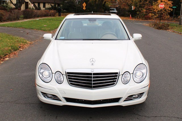 Mercedes-Benz E-Class 2008 photo 1