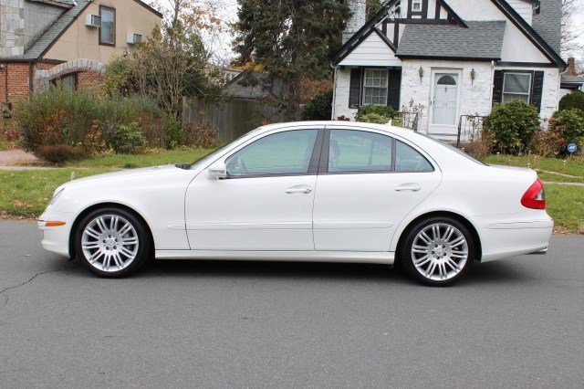Mercedes-Benz E-Class 2008 photo 2