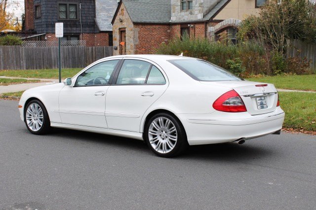 Mercedes-Benz E-Class 2008 photo 3