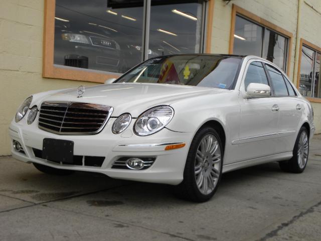 Mercedes-Benz E-Class 2008 photo 1