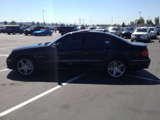 Mercedes-Benz E-Class 2008 photo 13