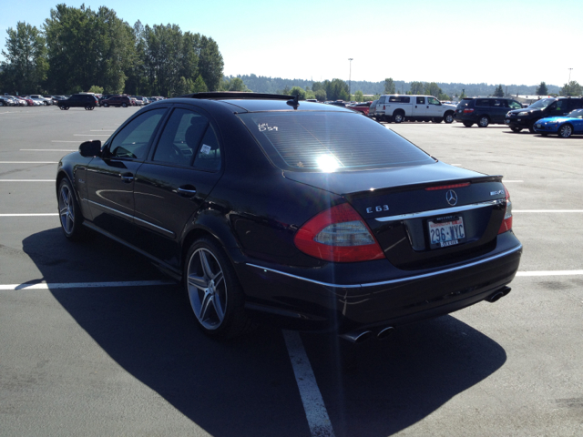 Mercedes-Benz E-Class 2008 photo 15