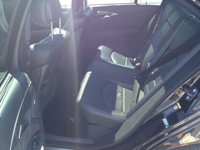 Mercedes-Benz E-Class 2008 photo 4