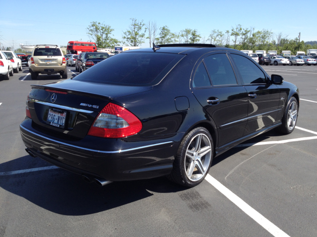 Mercedes-Benz E-Class 2008 photo 7