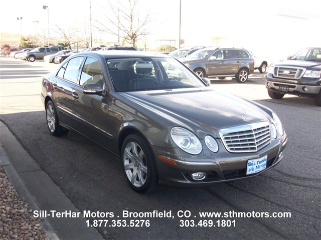 Mercedes-Benz E-Class 2008 photo 2